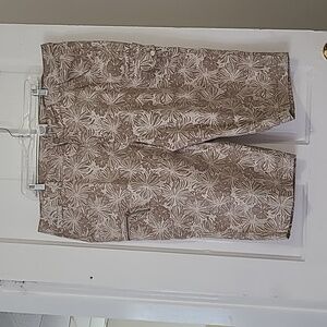 Jms, just my size women's Capri cargo  pants